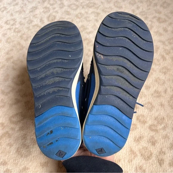 Kids Sperry navy blue boat shoes (size 14.5) - Picture 6 of 9